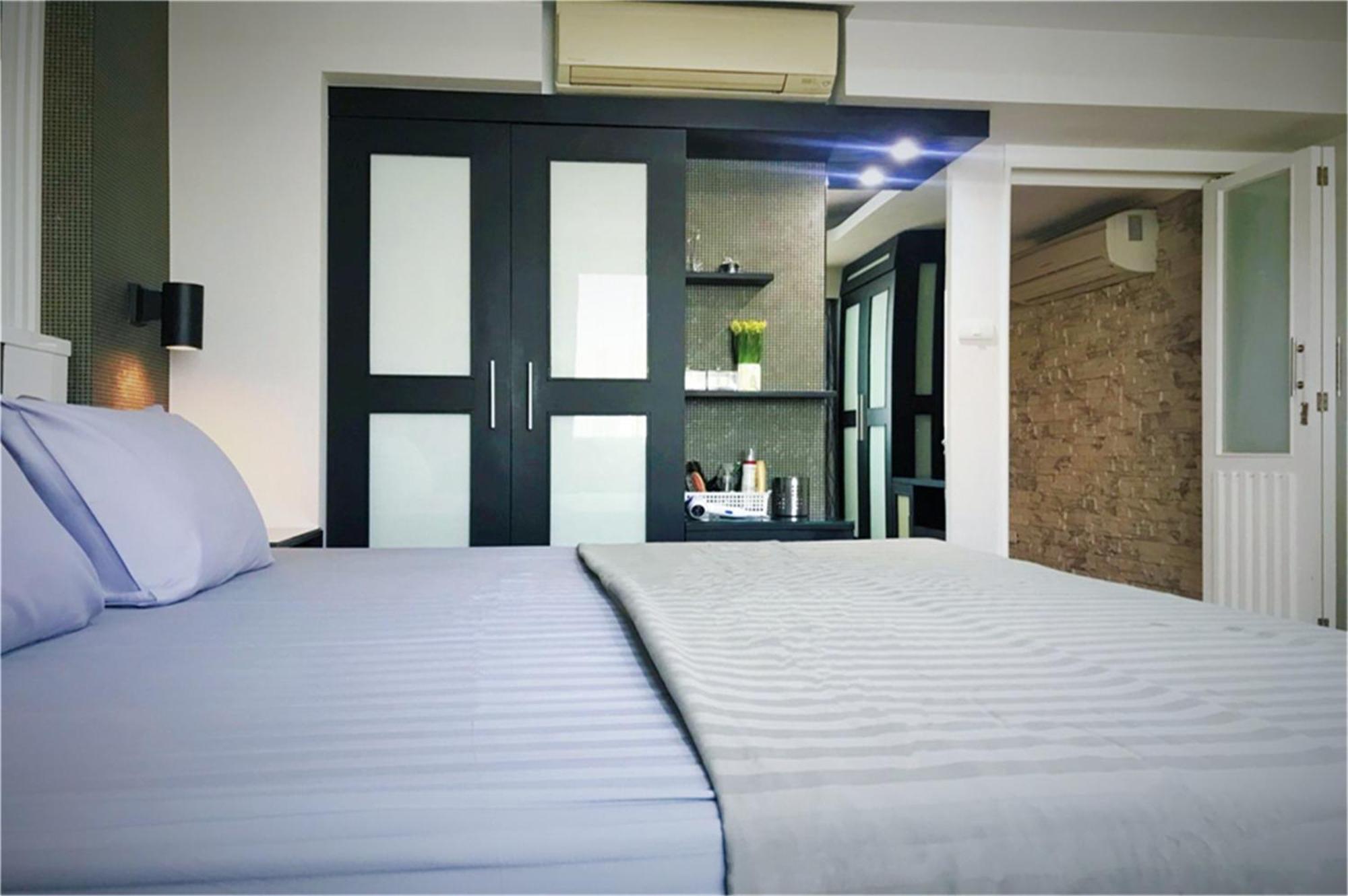 First Hua Hin - Happy Rent Apartment Room photo