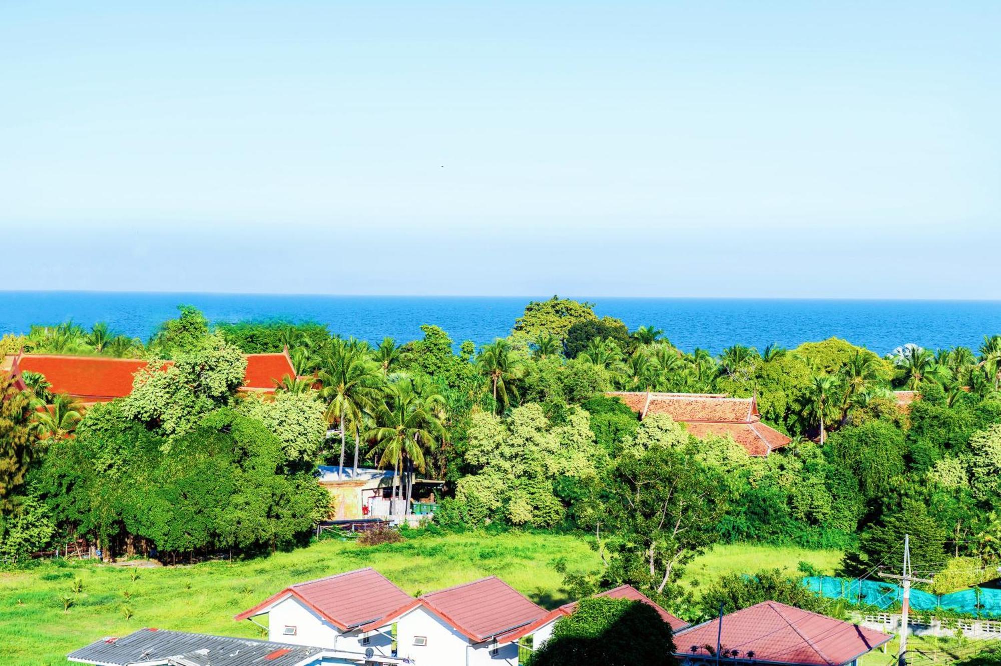 First Hua Hin - Happy Rent Apartment Room photo