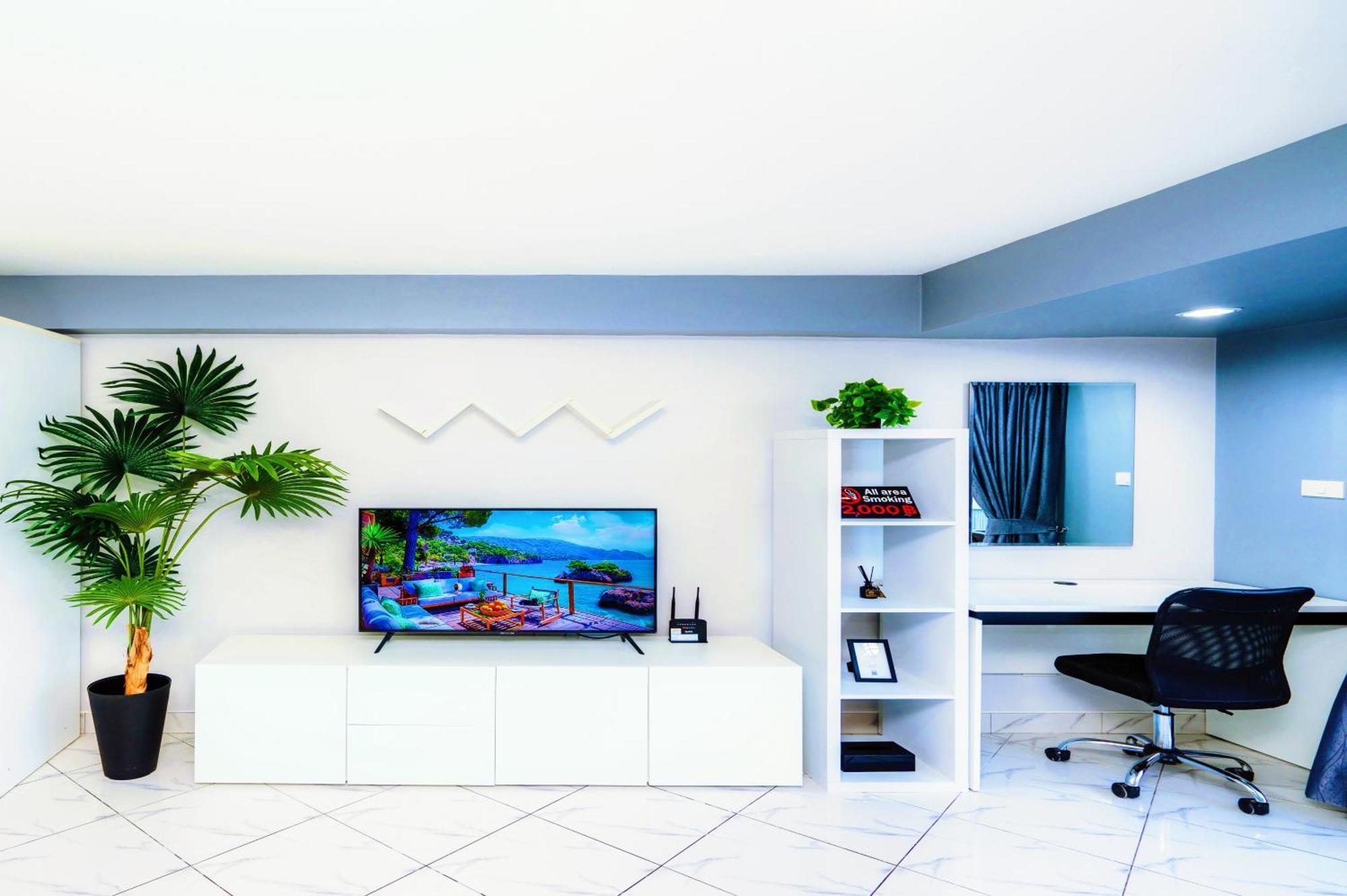 First Hua Hin - Happy Rent Apartment Room photo
