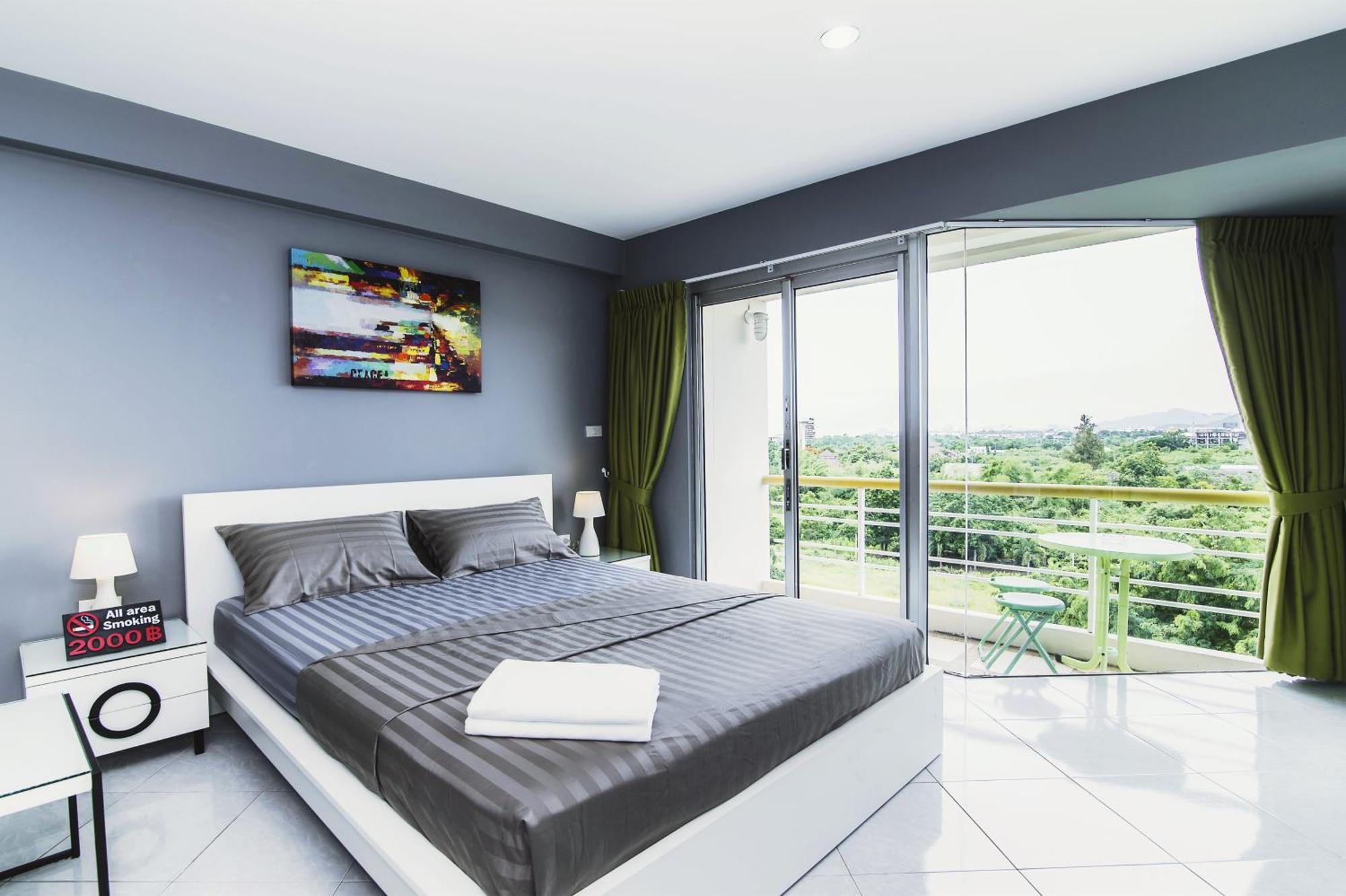 First Hua Hin - Happy Rent Apartment Room photo