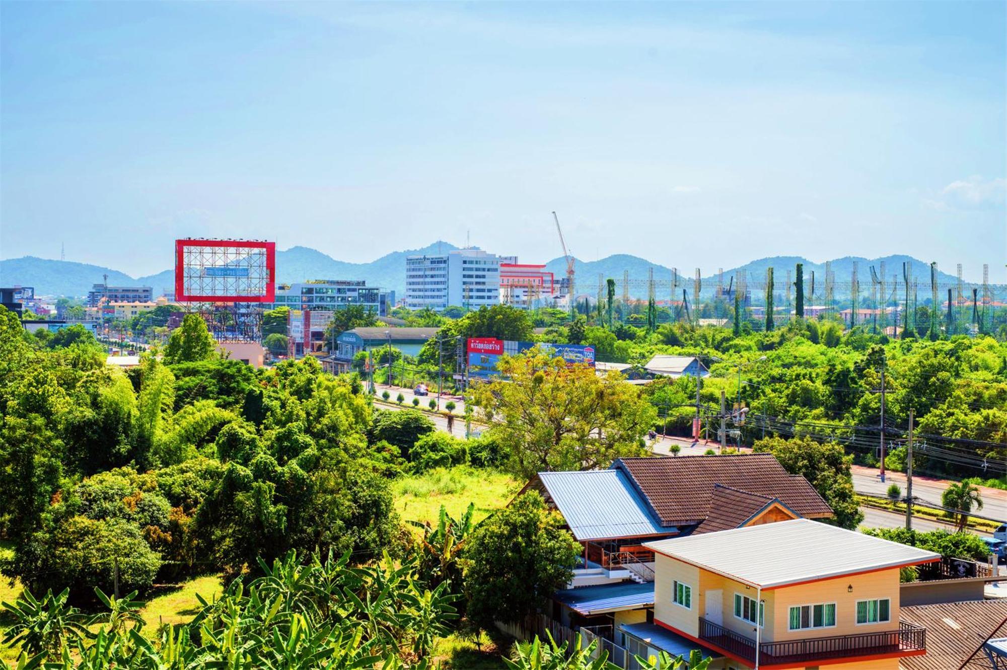 First Hua Hin - Happy Rent Apartment Room photo